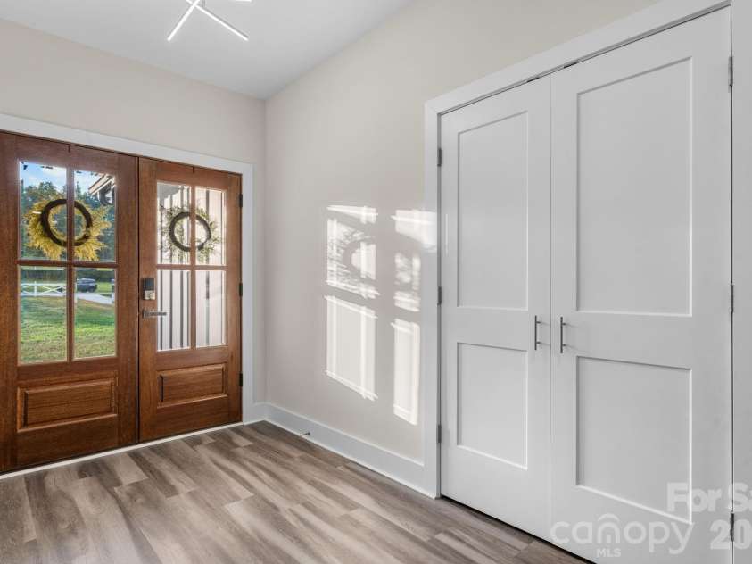520 Allen Way, Indian Trail, NC 28079.  MLS# CAR4399209, YatesRealty ID 15915. 