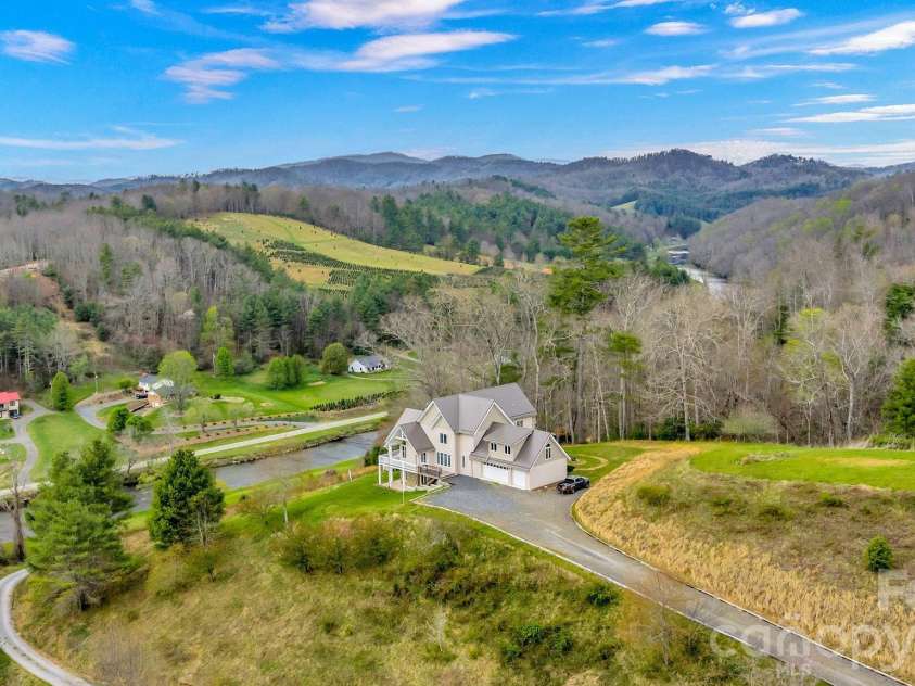 361 Osprey Place, West Jefferson, NC 28694.  MLS# CAR4374542, YatesRealty ID 15917. 