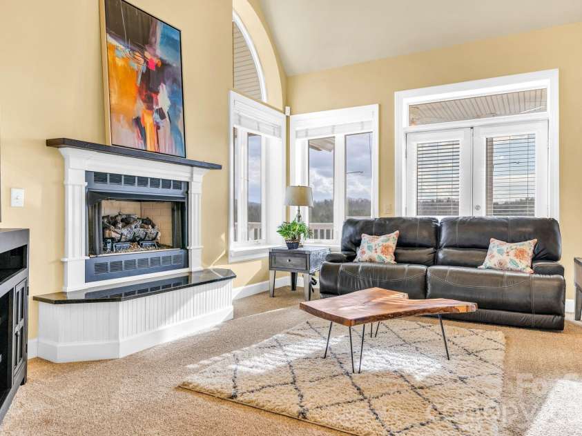 361 Osprey Place, West Jefferson, NC 28694.  MLS# CAR4374542, YatesRealty ID 15917. 