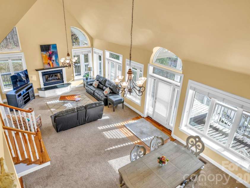 361 Osprey Place, West Jefferson, NC 28694.  MLS# CAR4374542, YatesRealty ID 15917. 