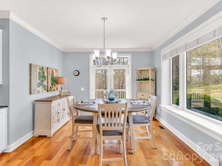 361 Osprey Place, West Jefferson, NC 28694.  MLS# CAR4374542, YatesRealty ID 15917. 