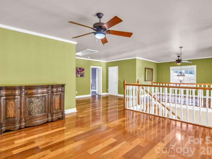 361 Osprey Place, West Jefferson, NC 28694.  MLS# CAR4374542, YatesRealty ID 15917. 