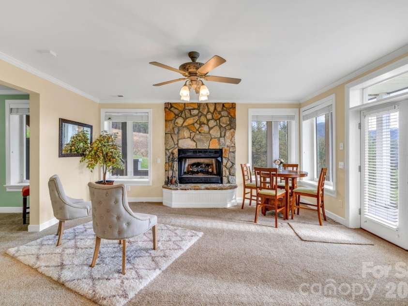 361 Osprey Place, West Jefferson, NC 28694.  MLS# CAR4374542, YatesRealty ID 15917. 