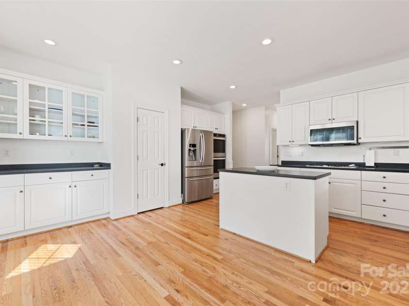 149 Southbrook Lane, Fletcher, NC 28732.  MLS# CAR4221393, YatesRealty ID 15918. 