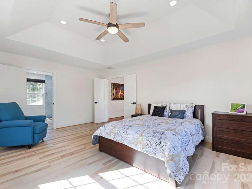 149 Southbrook Lane, Fletcher, NC 28732.  MLS# CAR4221393, YatesRealty ID 15918. 