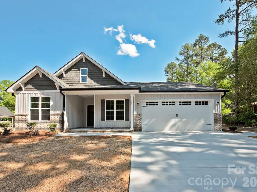 580 Wilhelm Place, Concord, NC 28025.  MLS# CAR4375034, YatesRealty ID 15919. 