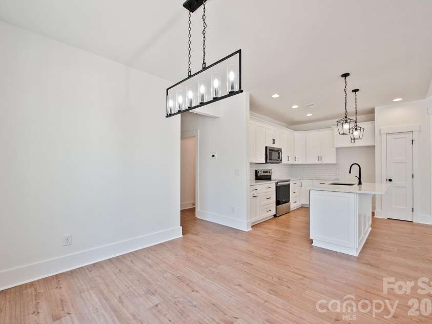 580 Wilhelm Place, Concord, NC 28025.  MLS# CAR4375034, YatesRealty ID 15919. 