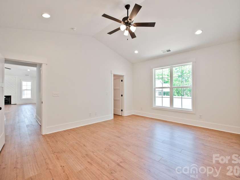 580 Wilhelm Place, Concord, NC 28025.  MLS# CAR4375034, YatesRealty ID 15919. 