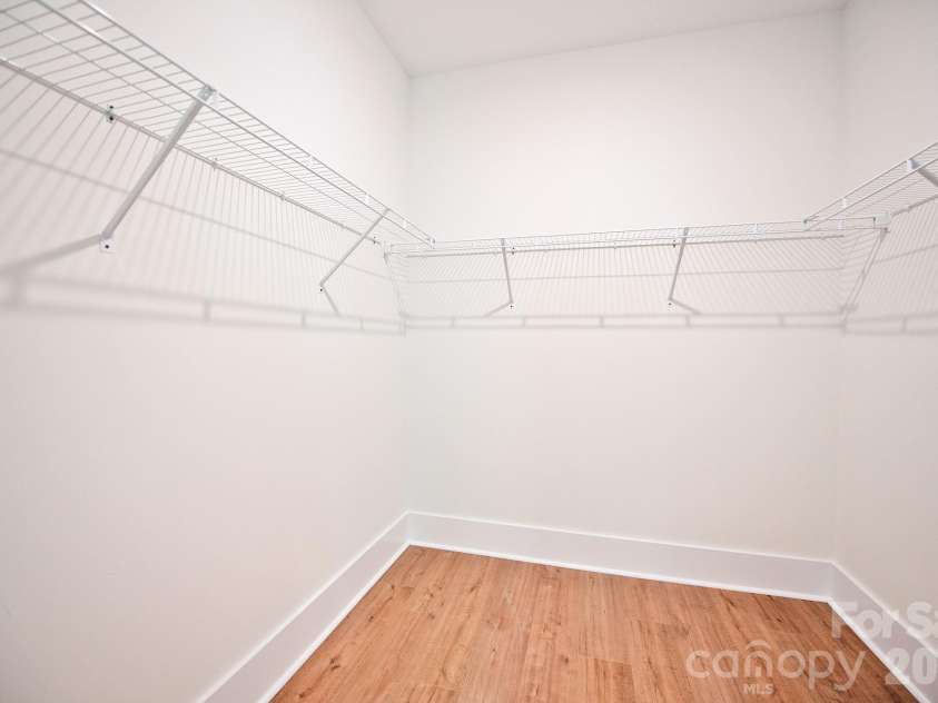 580 Wilhelm Place, Concord, NC 28025.  MLS# CAR4375034, YatesRealty ID 15919. 