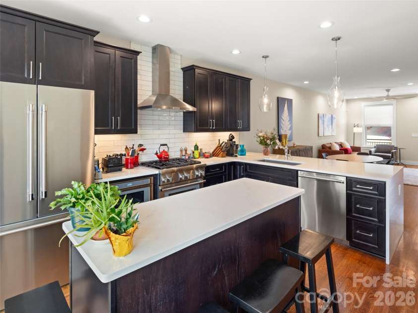 221 Broadway Street, Asheville, NC 28801.  MLS# CAR4372780, YatesRealty ID 15921. 