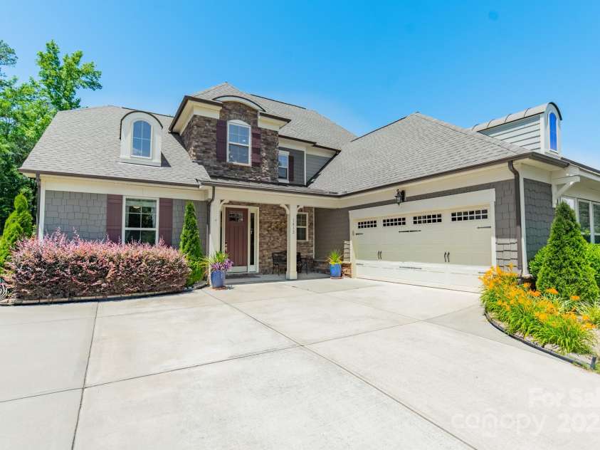 1812 Sutter Creek Drive, Waxhaw, NC 28173.  MLS# CAR4264180, YatesRealty ID 15922. 