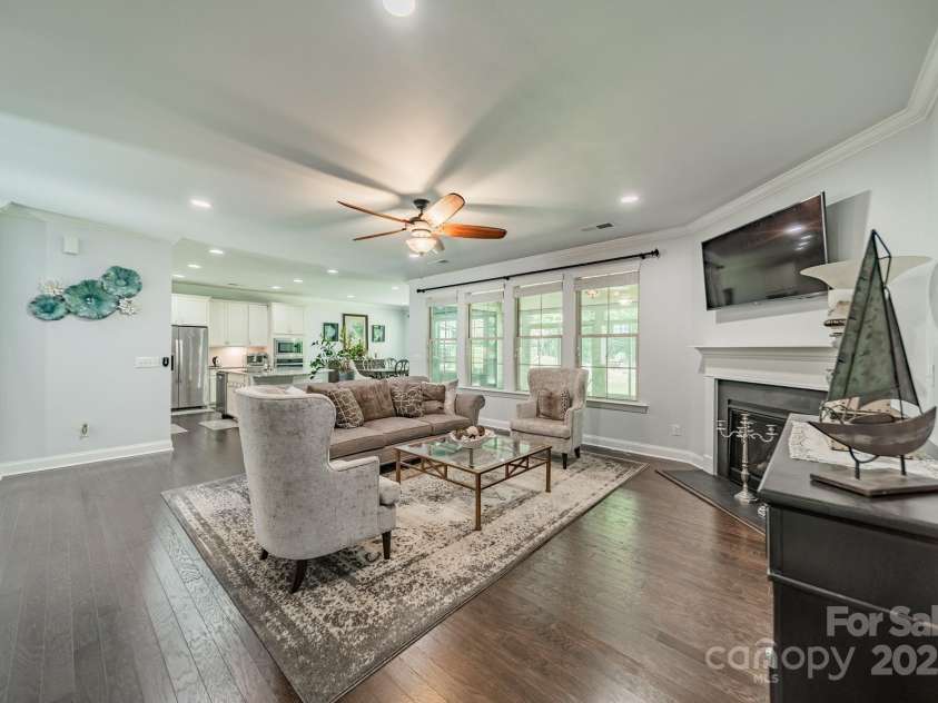 1812 Sutter Creek Drive, Waxhaw, NC 28173.  MLS# CAR4264180, YatesRealty ID 15922. 
