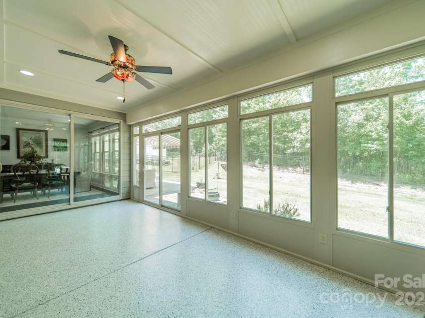 1812 Sutter Creek Drive, Waxhaw, NC 28173.  MLS# CAR4264180, YatesRealty ID 15922. 