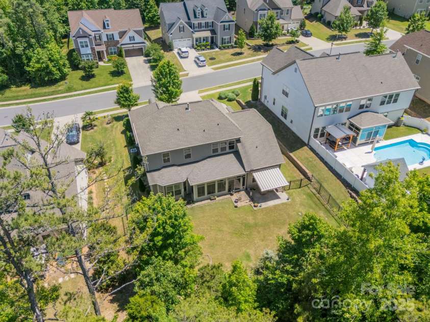 1812 Sutter Creek Drive, Waxhaw, NC 28173.  MLS# CAR4264180, YatesRealty ID 15922. 