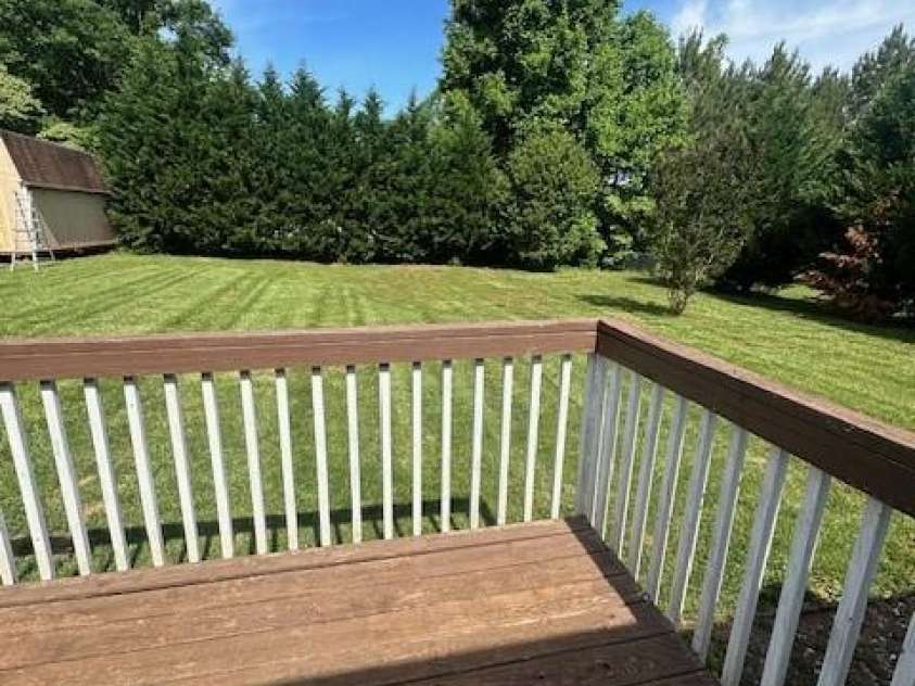 667 Blossom Hill Road, Lincolnton, NC 28092.  MLS# CAR4261047, YatesRealty ID 15924. 