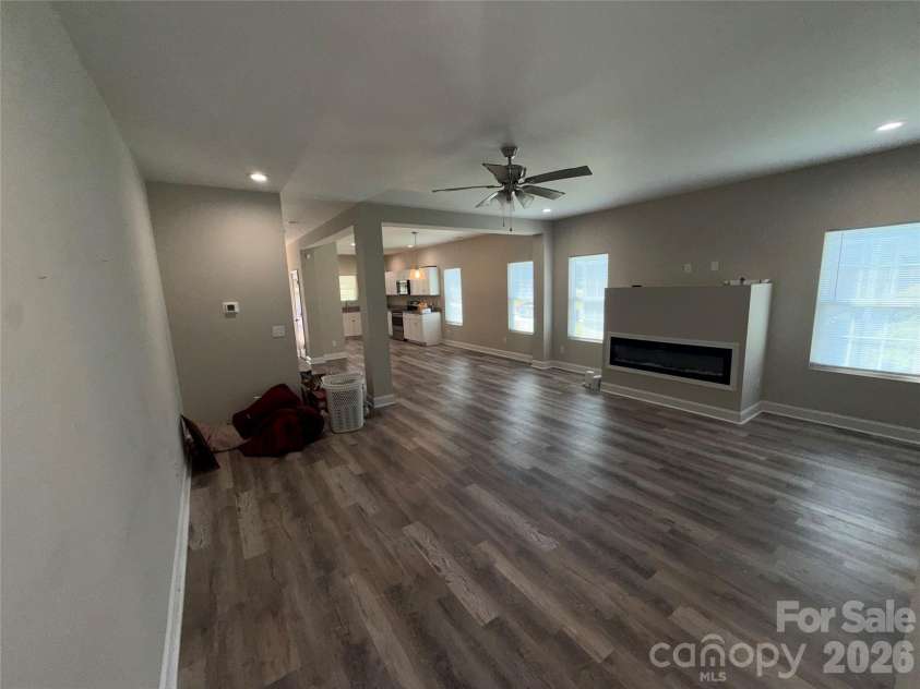 209 Sheffield Drive, York, SC 29745.  MLS# CAR4374993, YatesRealty ID 15927. 