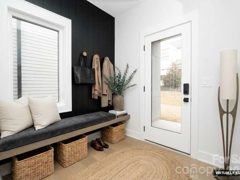 221 Woodsborough Place, Raleigh, NC 27601.  MLS# CAR4390660, YatesRealty ID 15929. 