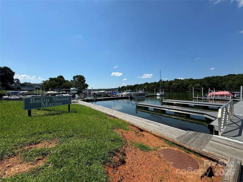 104 Trestle Circle, New London, NC 28127.  MLS# CAR4230741, YatesRealty ID 1593. 