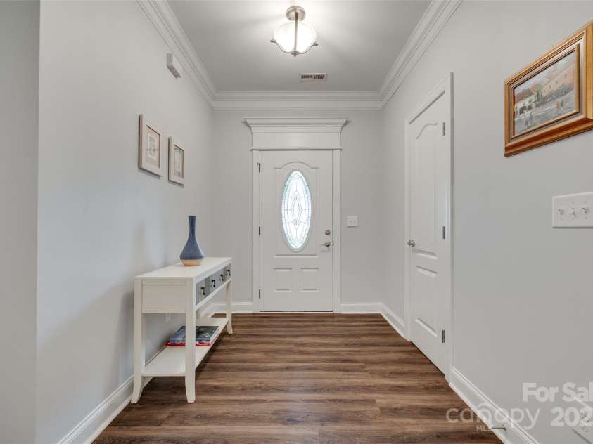 268 Hillsborough Lane, Rock Hill, SC 29732.  MLS# CAR4264848, YatesRealty ID 15930. 