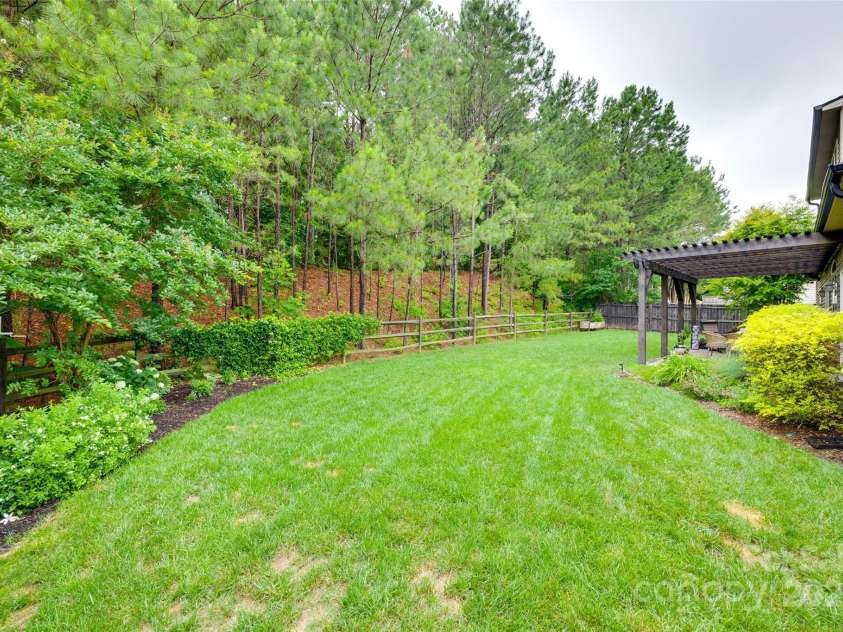 268 Hillsborough Lane, Rock Hill, SC 29732.  MLS# CAR4264848, YatesRealty ID 15930. 