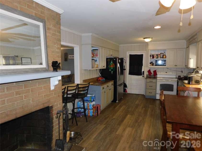 213 General J E Johnston Street, Stanley, NC 28164.  MLS# CAR4374334, YatesRealty ID 15931. 