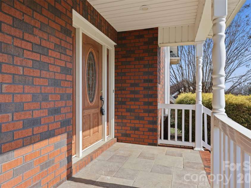 2488 Birdie Lane, Conover, NC 28613.  MLS# CAR4188247, YatesRealty ID 15935. 