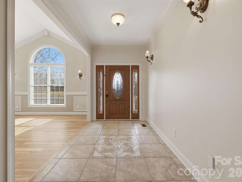 2488 Birdie Lane, Conover, NC 28613.  MLS# CAR4188247, YatesRealty ID 15935. 