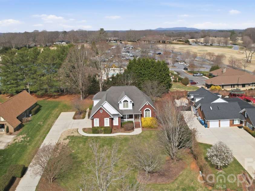 2488 Birdie Lane, Conover, NC 28613.  MLS# CAR4188247, YatesRealty ID 15935. 