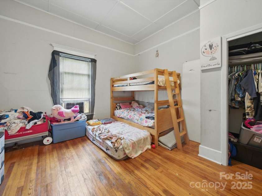 211 Rowan Avenue, Spencer, NC 28159.  MLS# CAR4265094, YatesRealty ID 15939. 