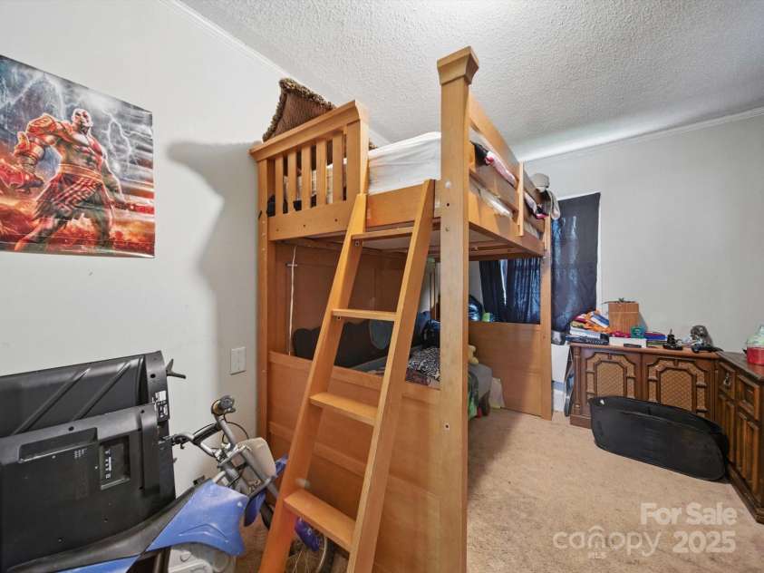 211 Rowan Avenue, Spencer, NC 28159.  MLS# CAR4265094, YatesRealty ID 15939. 