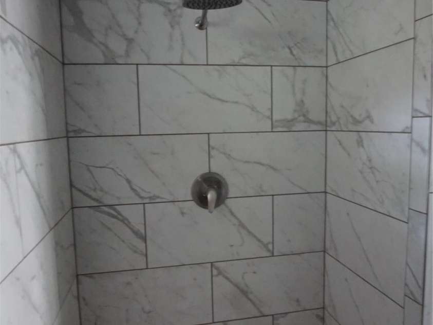 274 Quail Hill Drive, Rutherfordton, NC 28139.  MLS# CAR4322920, YatesRealty ID 15939. Primary Shower