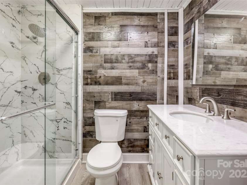 801 Requa Road, Cherryville, NC 28021.  MLS# CAR4223920, YatesRealty ID 1594. 