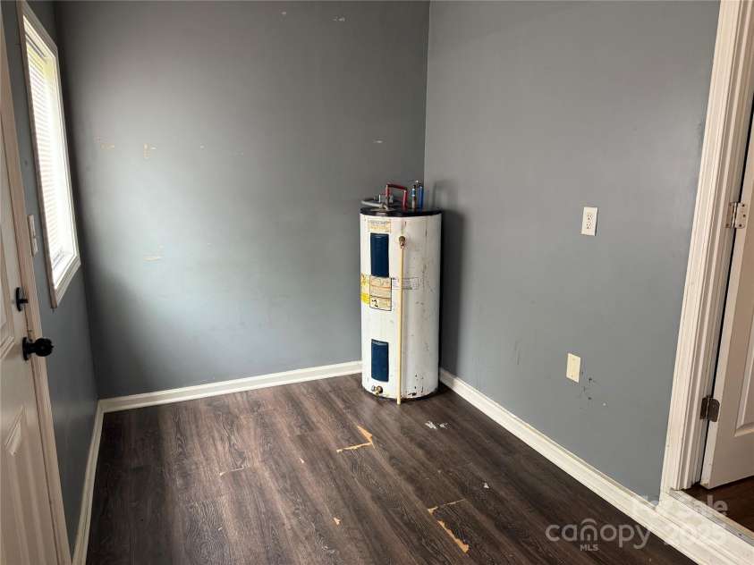 303 Southern Avenue, East Spencer, NC 28039.  MLS# CAR4264800, YatesRealty ID 15941. 