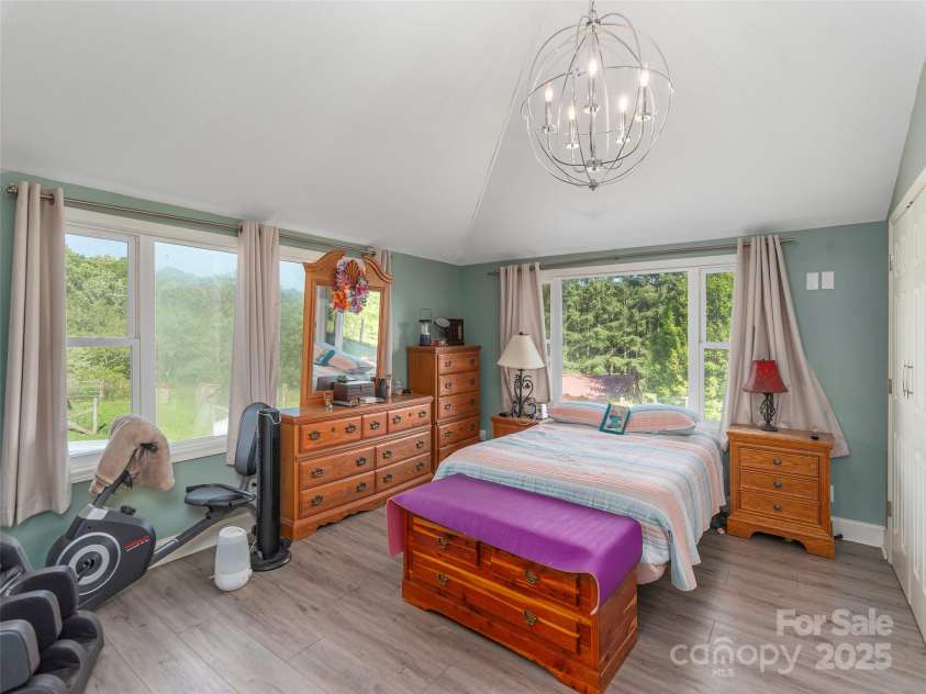 78 Hardin Lane, Clyde, NC 28721.  MLS# CAR4265146, YatesRealty ID 15944. 