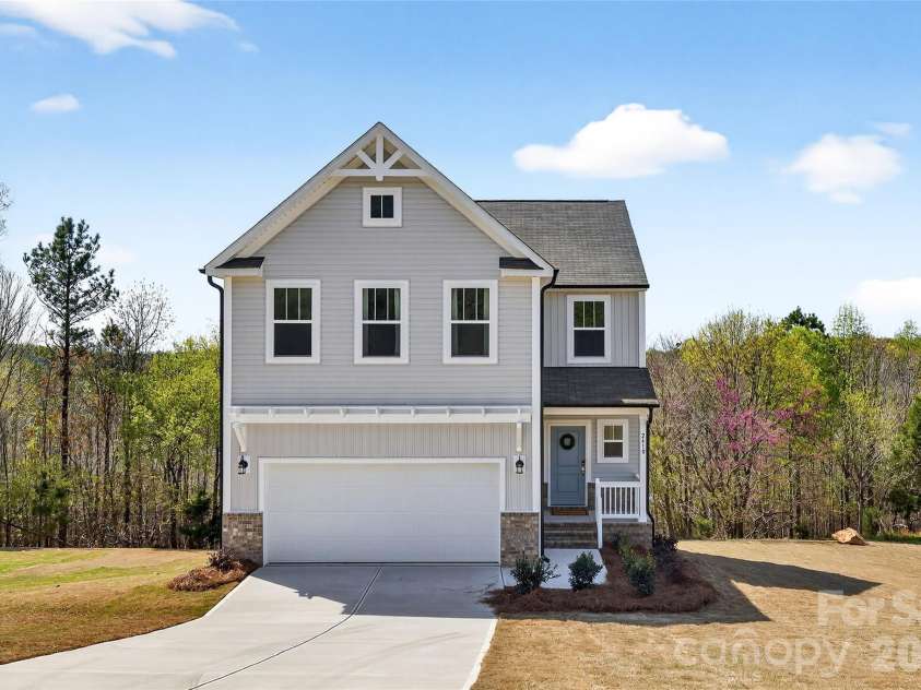 2410 Stonehaven Drive, Albemarle, NC 28001.  MLS# CAR4333450, YatesRealty ID 15946. 