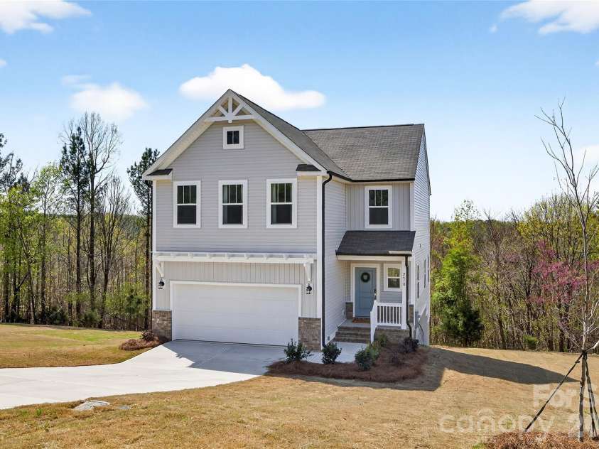 2410 Stonehaven Drive, Albemarle, NC 28001.  MLS# CAR4333450, YatesRealty ID 15946. 