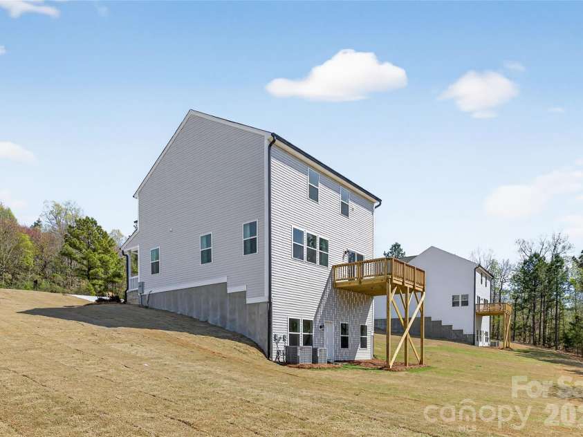 2410 Stonehaven Drive, Albemarle, NC 28001.  MLS# CAR4333450, YatesRealty ID 15946. 