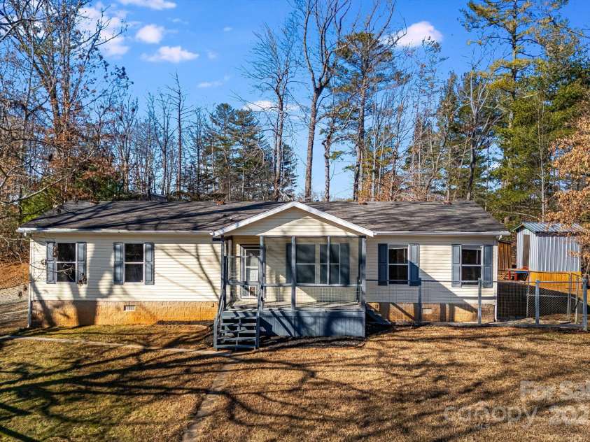 15 Cyrus Lane, Weaverville, NC 28787.  MLS# CAR4333784, YatesRealty ID 15947. 