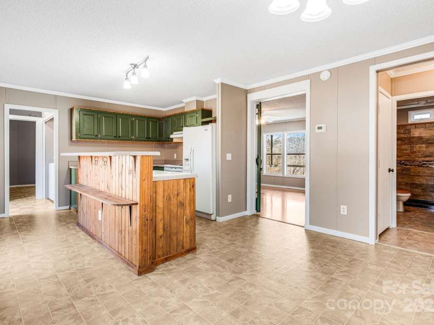 15 Cyrus Lane, Weaverville, NC 28787.  MLS# CAR4333784, YatesRealty ID 15947. 