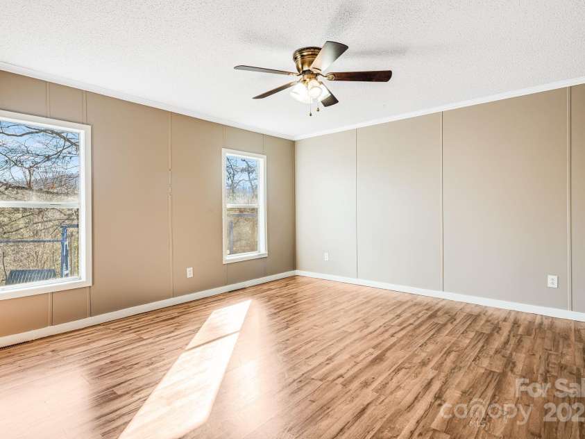 15 Cyrus Lane, Weaverville, NC 28787.  MLS# CAR4333784, YatesRealty ID 15947. 