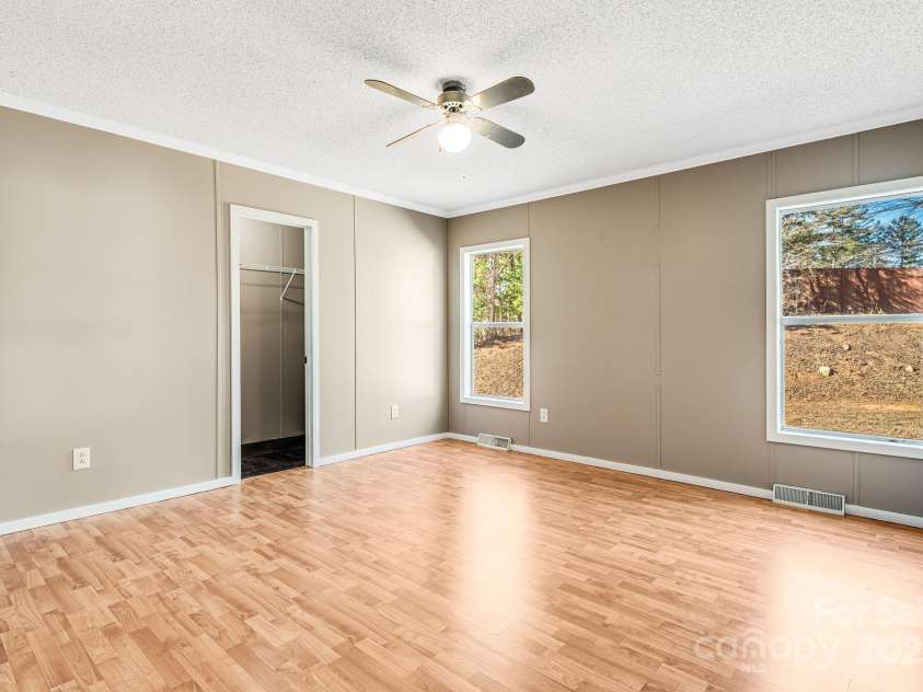 15 Cyrus Lane, Weaverville, NC 28787.  MLS# CAR4333784, YatesRealty ID 15947. 