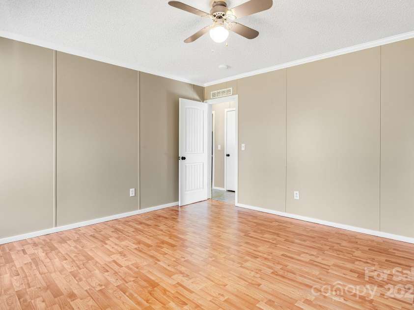 15 Cyrus Lane, Weaverville, NC 28787.  MLS# CAR4333784, YatesRealty ID 15947. 