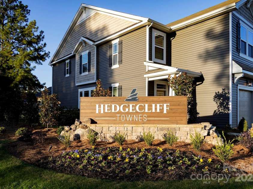 3030 Big Bend Drive, Kannapolis, NC 28025.  MLS# CAR4265233, YatesRealty ID 15948. 