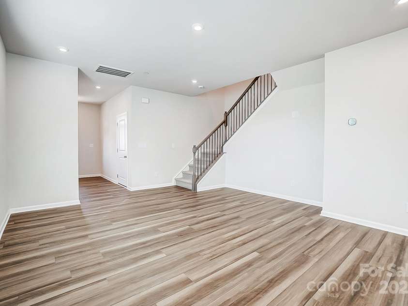 3030 Big Bend Drive, Kannapolis, NC 28025.  MLS# CAR4265233, YatesRealty ID 15948. Similar to Subject Property