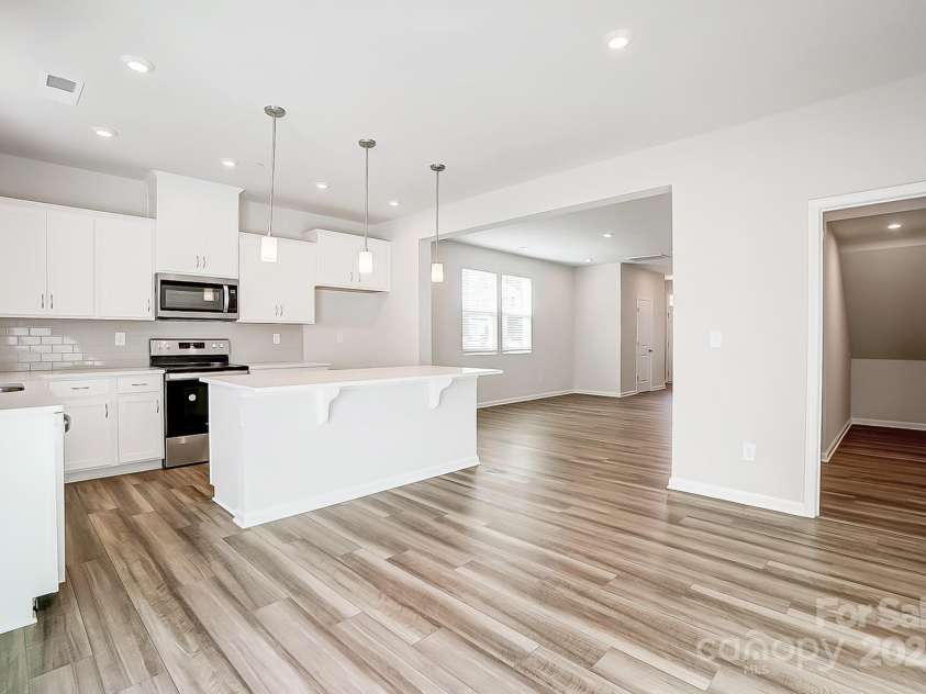 3030 Big Bend Drive, Kannapolis, NC 28025.  MLS# CAR4265233, YatesRealty ID 15948. Similar to Subject Property