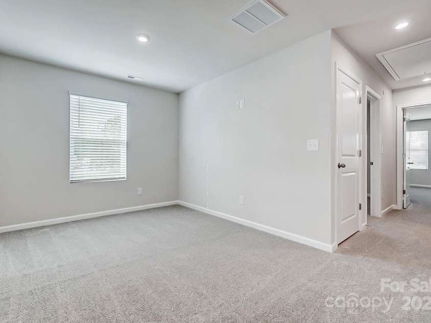 3030 Big Bend Drive, Kannapolis, NC 28025.  MLS# CAR4265233, YatesRealty ID 15948. Similar to Subject Property