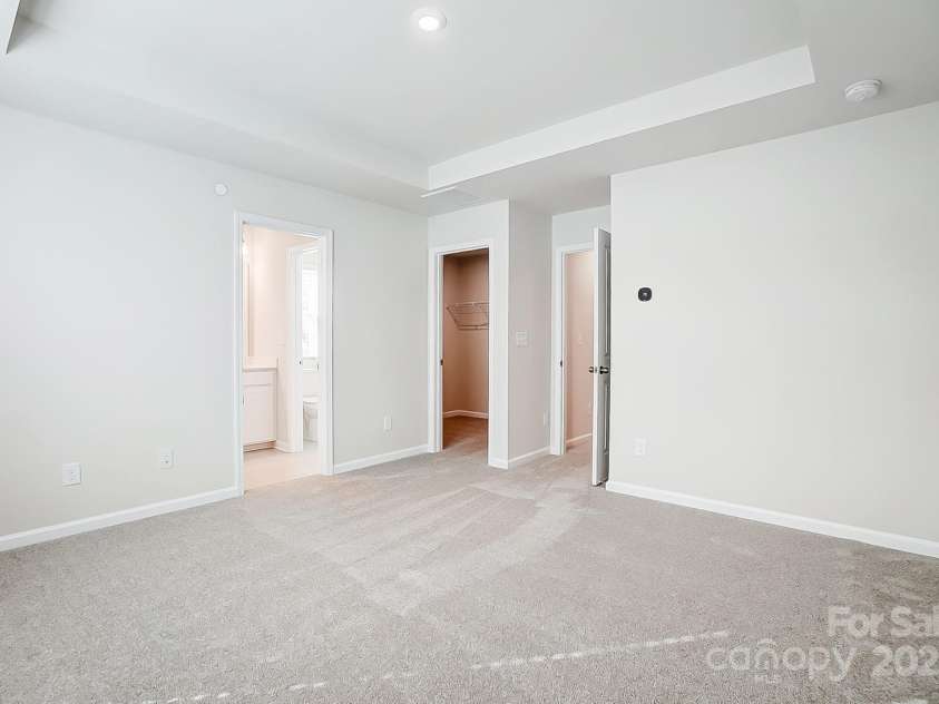 3030 Big Bend Drive, Kannapolis, NC 28025.  MLS# CAR4265233, YatesRealty ID 15948. Similar to Subject Property