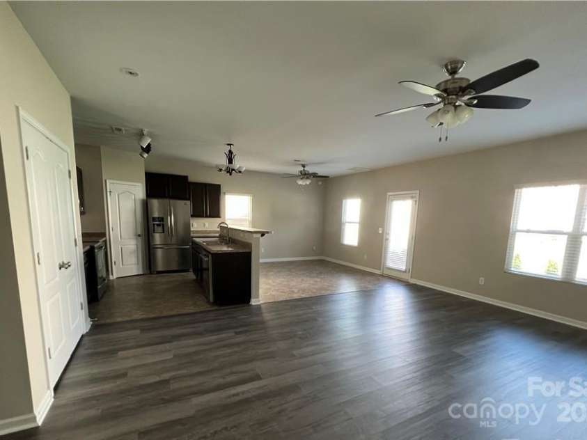 14331 Evening Flight Lane, Charlotte, NC 28262.  MLS# CAR4227414, YatesRealty ID 1595. 