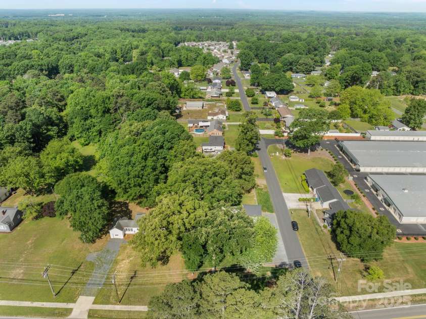319 Central Avenue, Locust, NC 28097.  MLS# CAR4253319, YatesRealty ID 1595. 