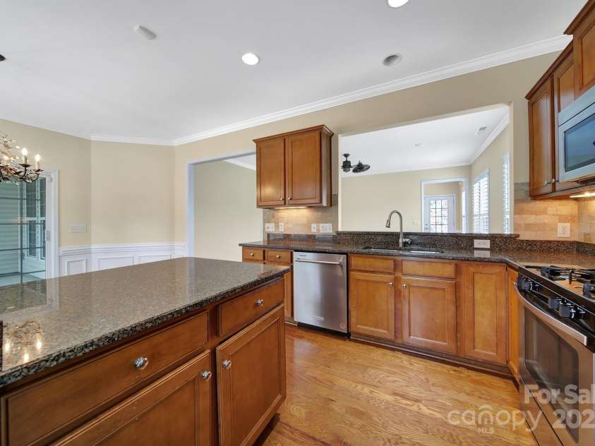 9020 Smokey Hill Lane, Fort Mill, SC 29707.  MLS# CAR4264813, YatesRealty ID 15950. 